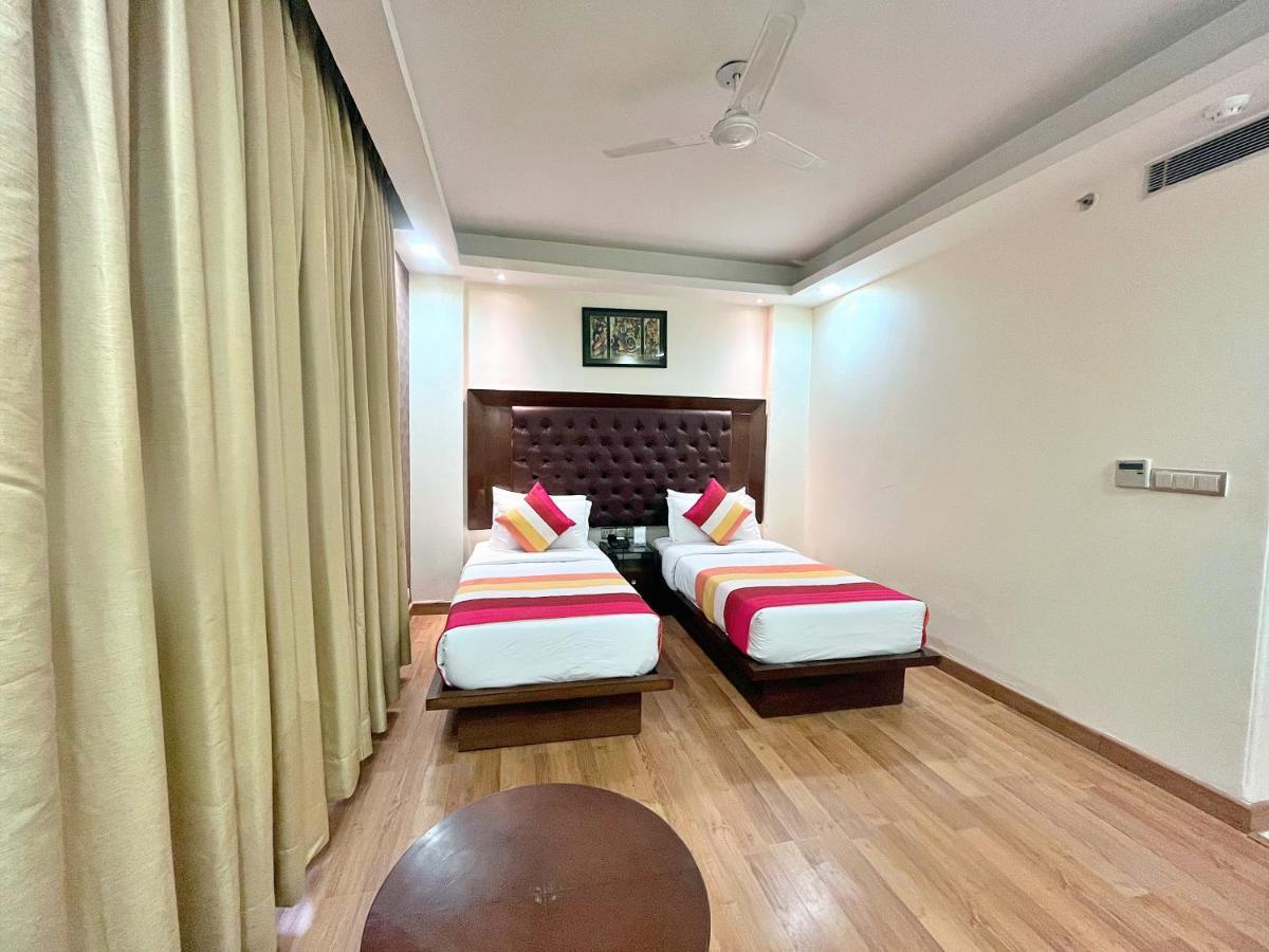 The Grand Orion - Kailash Colony New Delhi Exteriör bild