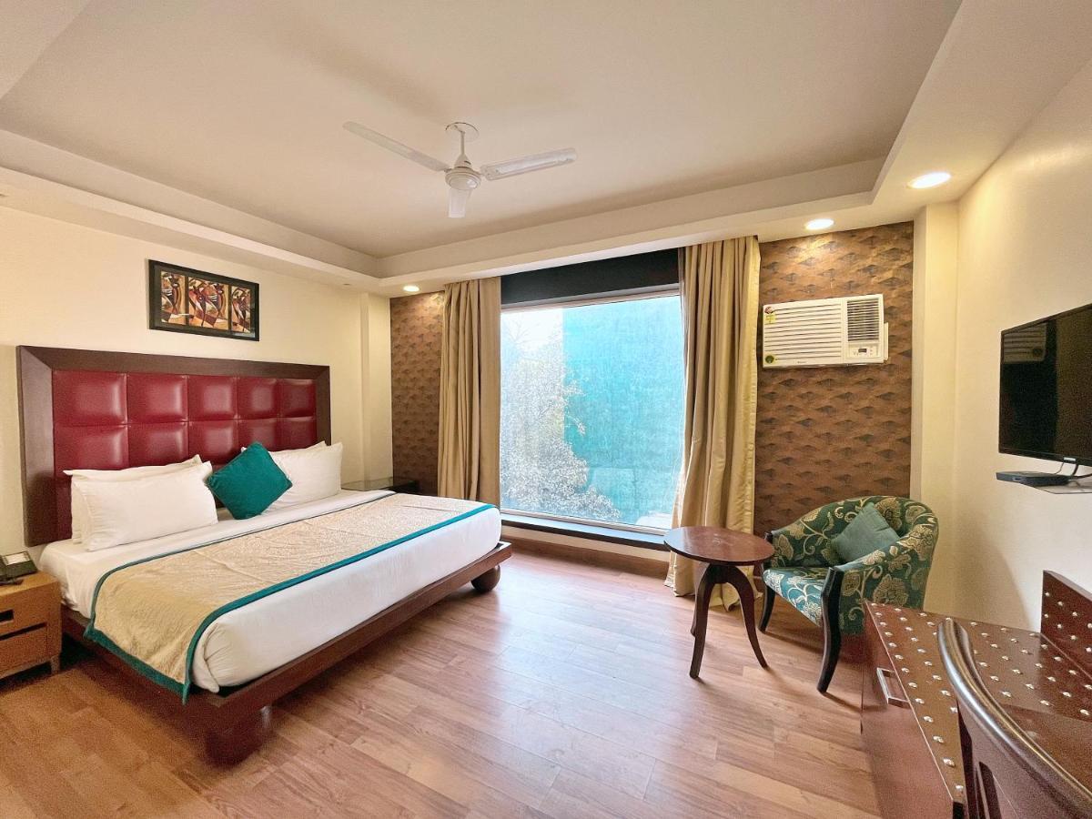 The Grand Orion - Kailash Colony New Delhi Exteriör bild