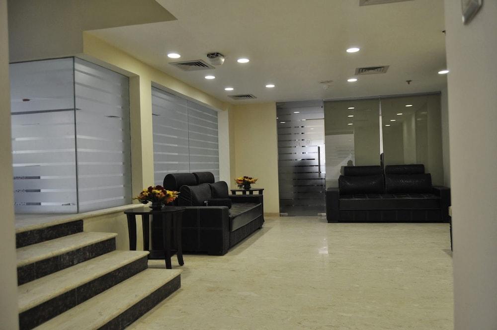 The Grand Orion - Kailash Colony New Delhi Exteriör bild