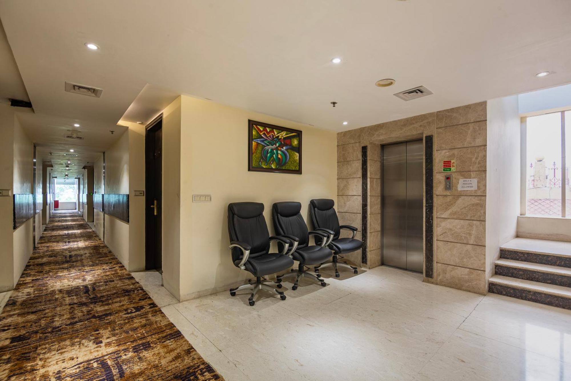 The Grand Orion - Kailash Colony New Delhi Exteriör bild