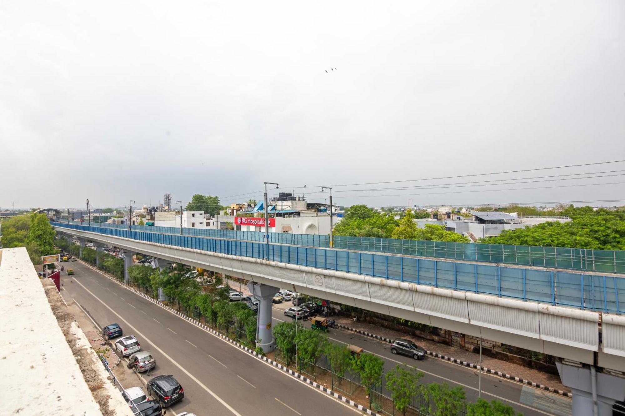 The Grand Orion - Kailash Colony New Delhi Exteriör bild