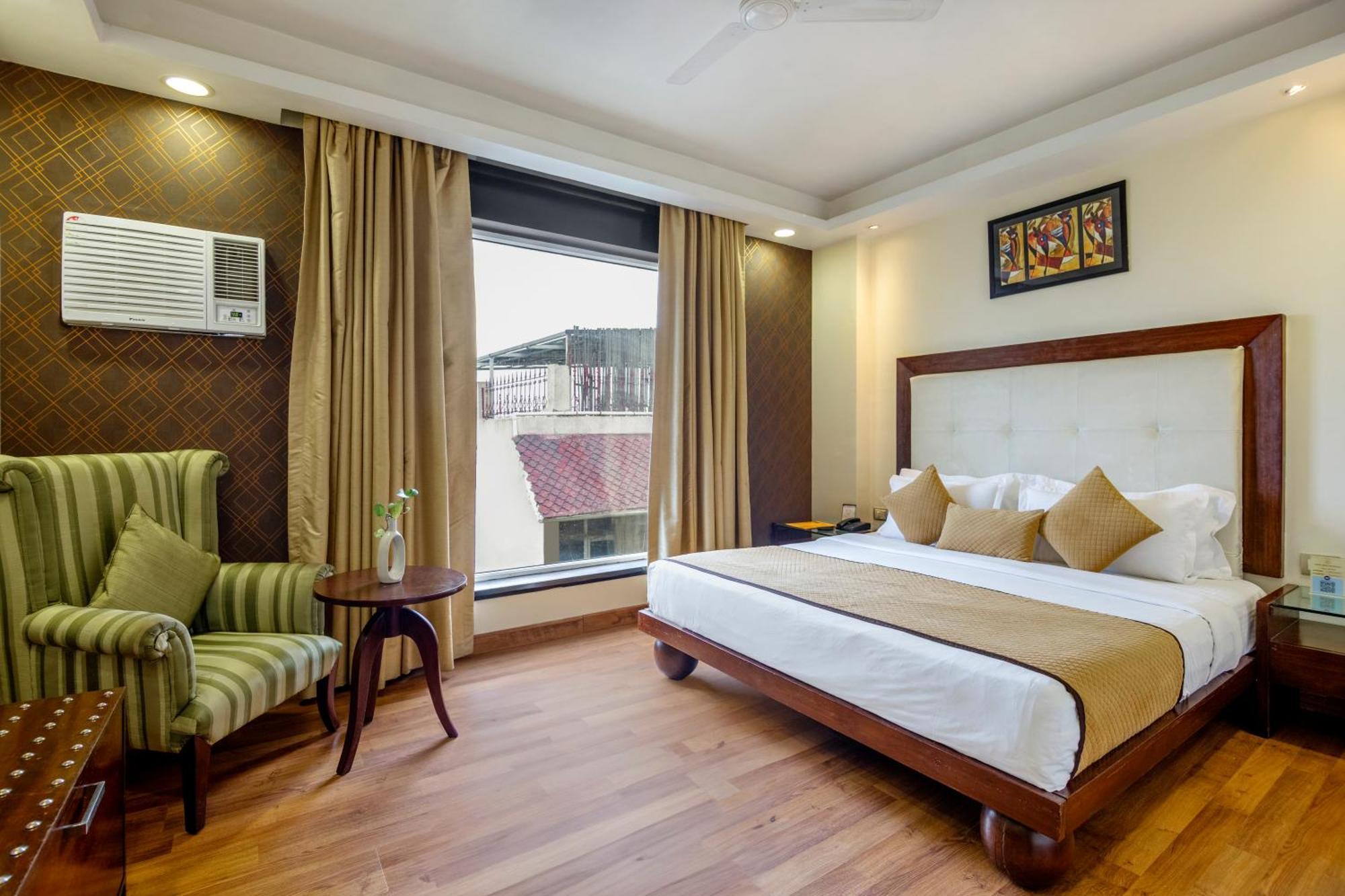 The Grand Orion - Kailash Colony New Delhi Exteriör bild