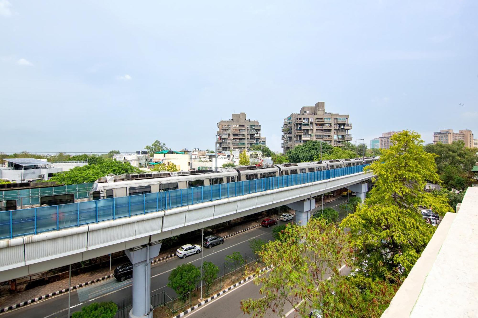 The Grand Orion - Kailash Colony New Delhi Exteriör bild