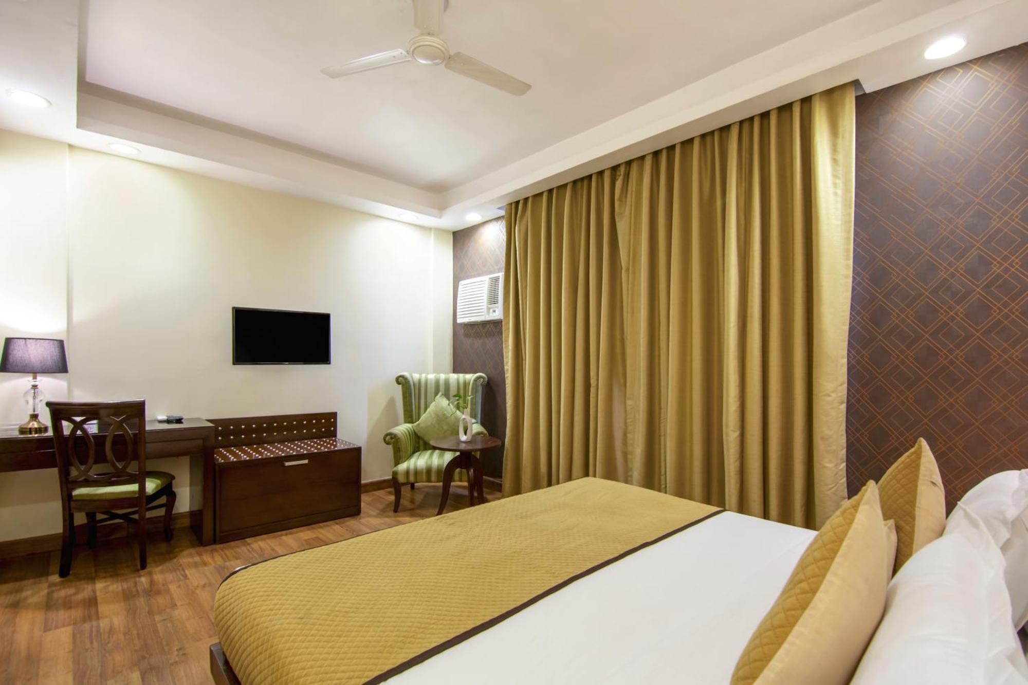 The Grand Orion - Kailash Colony New Delhi Exteriör bild